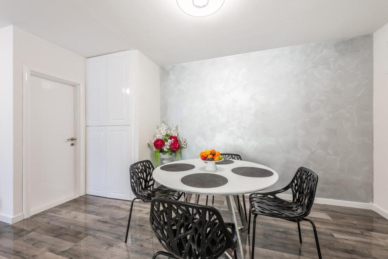 Porta Aurea Di Spalato, Luxury Apartment מראה חיצוני תמונה